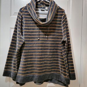 Zenergy by Chico's Size 3 Cowl neck